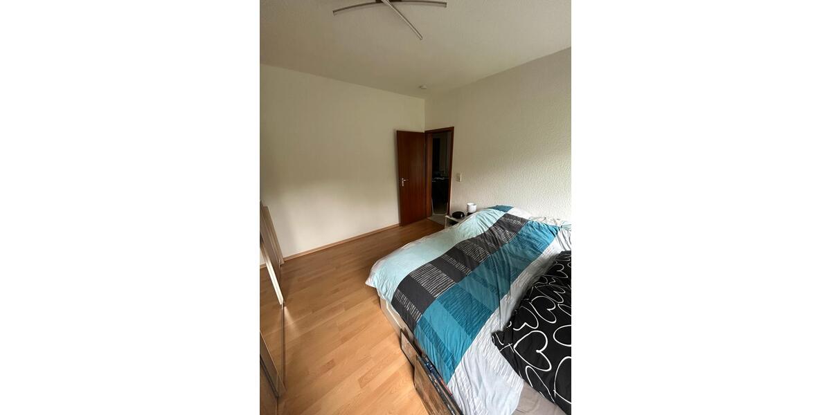 Etagenwohnung Wermelskirchen - 2 Zimmer, 66 m&sup2;, 840&euro; | Angebot:26429980
