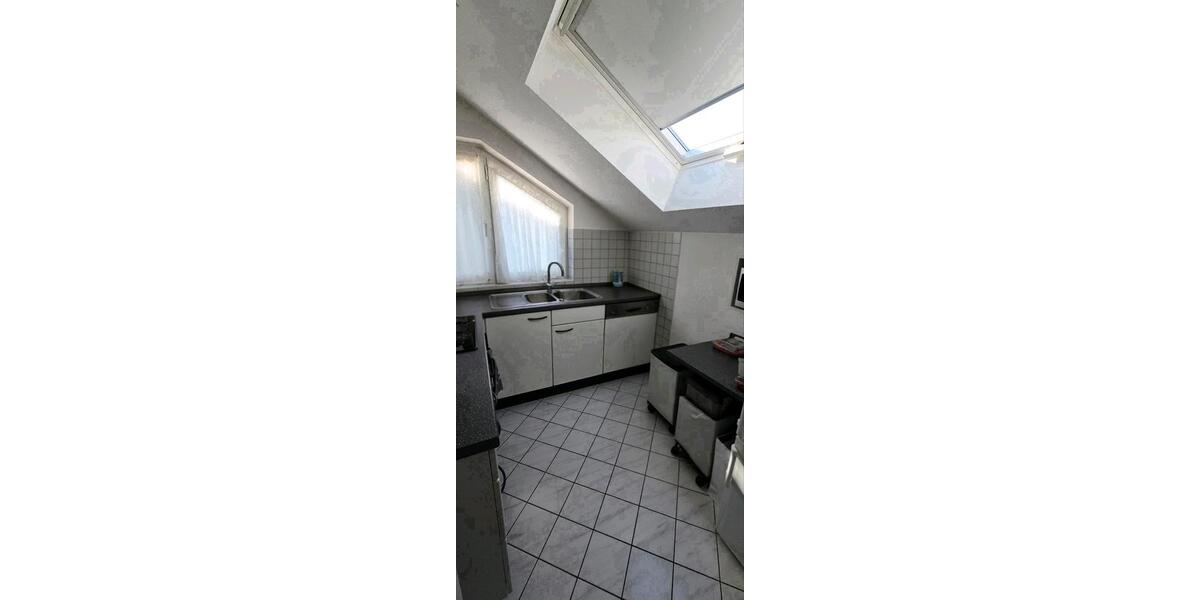 Dachgeschoßwohnung Pforzheim Büchenbronn - 3.5 Zimmer, 73 m&sup2;, 912&euro; | Angebot:26040706