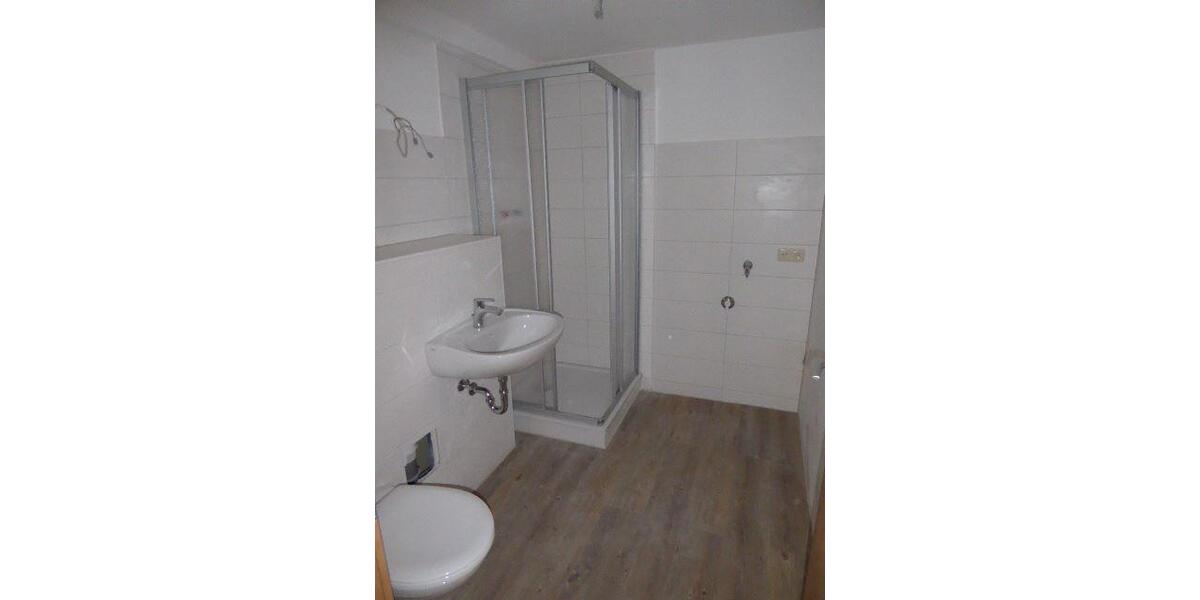 Etagenwohnung Ilmenau - 2 Zimmer, 37 m&sup2;, 339&euro; | Angebot:26425564