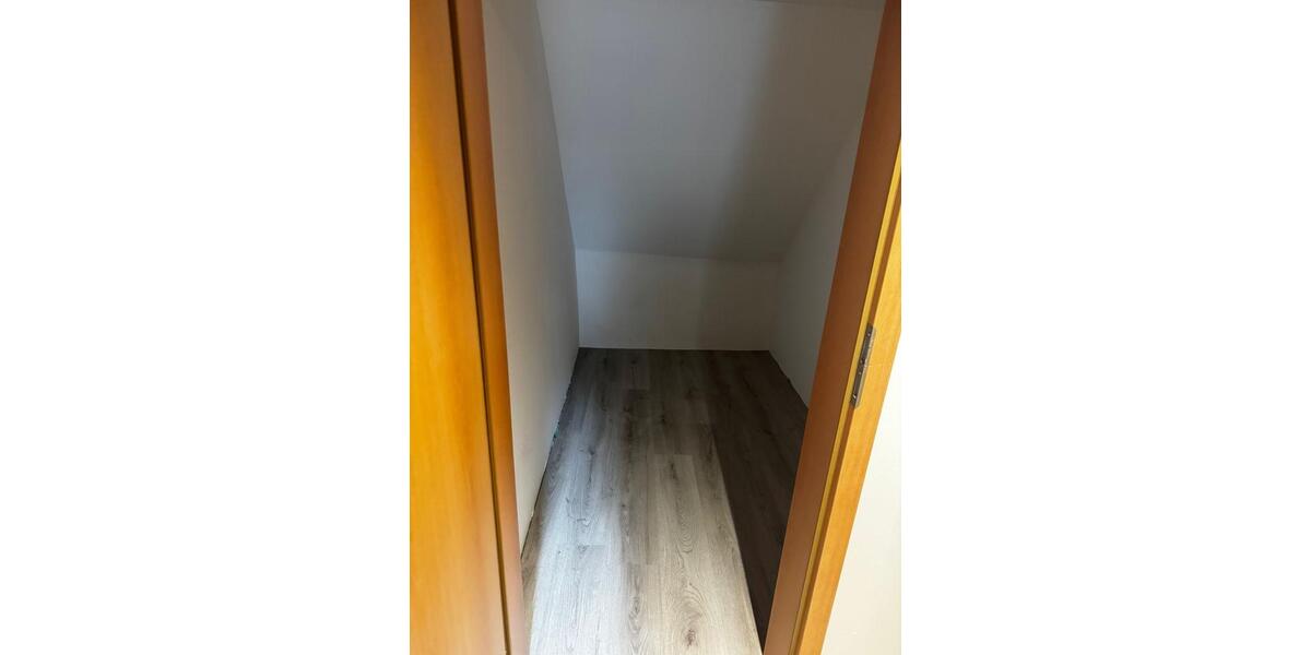 Dachgeschoßwohnung Seckach - 2 Zimmer, 70 m&sup2;, 500&euro; | Angebot:24751540