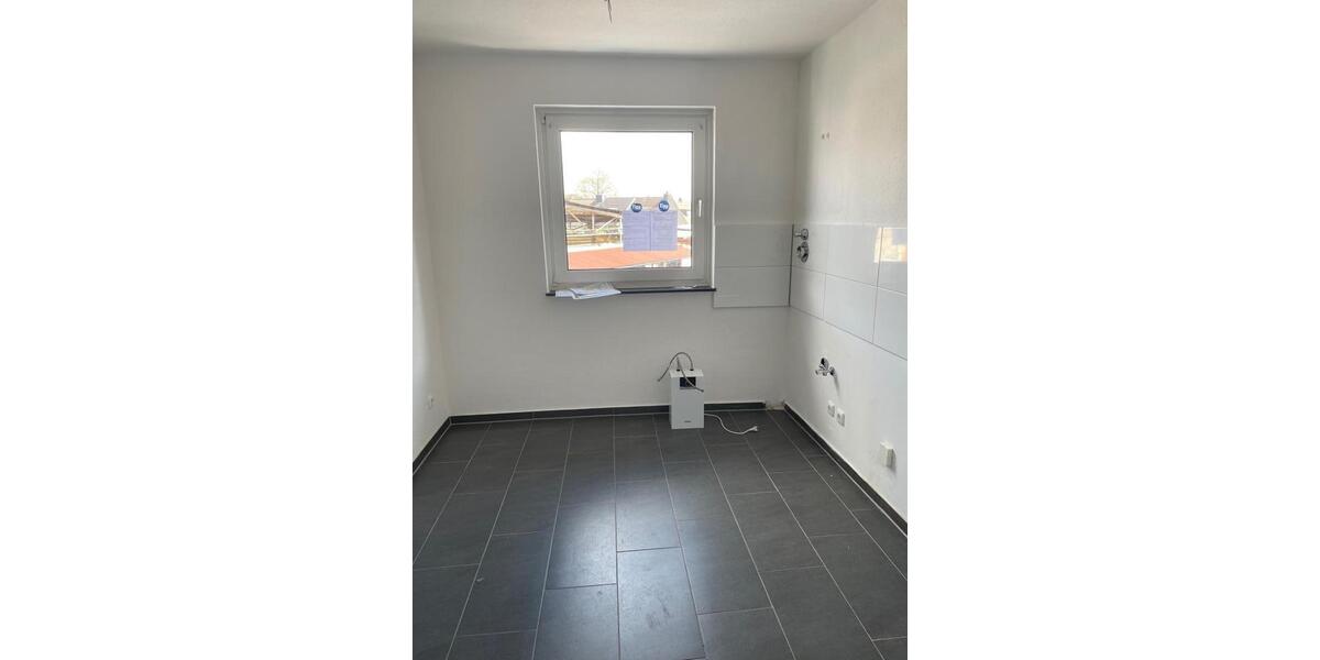 Etagenwohnung Wuppertal Barmen - 3 Zimmer, 77 m&sup2;, 659&euro; | Angebot:25163548