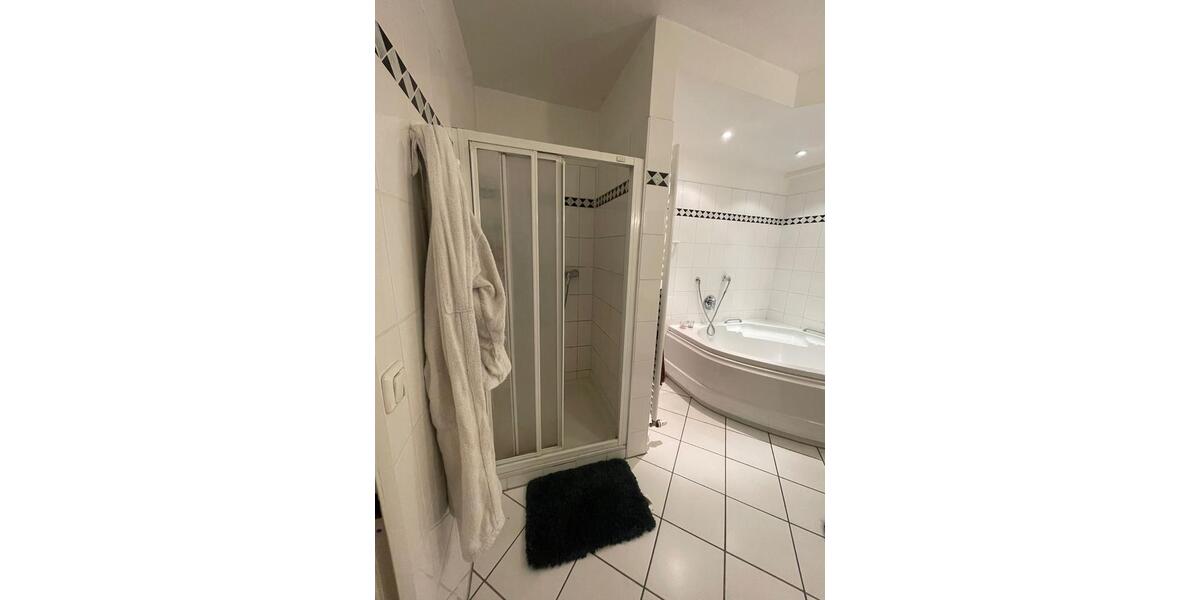 Wohnen auf Zeit Oldenburg Dobbenviertel - 375&euro; | Angebot:24588046