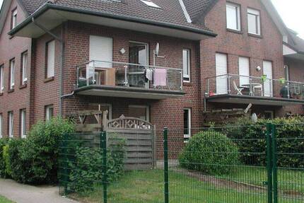 Großzügige EG-Wohnung mit eigenem Garten