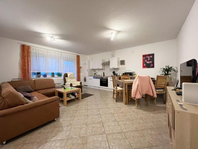 Schöne 2-Zimmer-EG-Wohnung mit Balkon