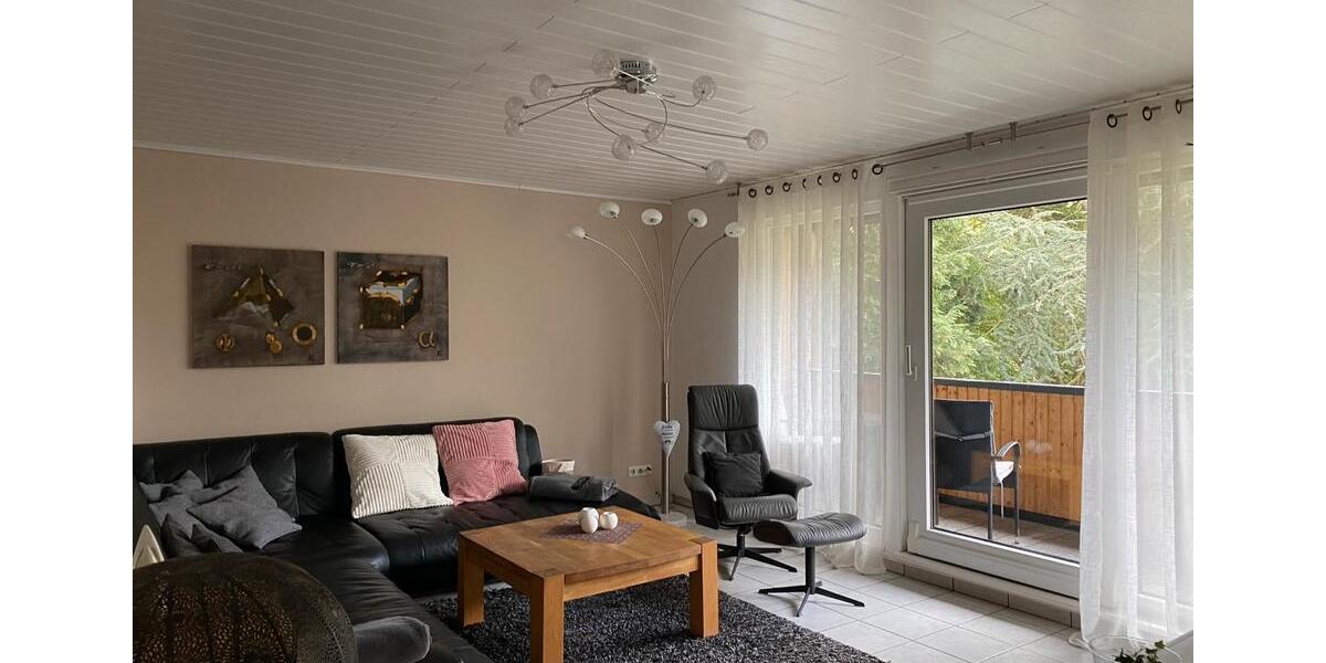 Dachgeschoßwohnung Hillesheim - 3 Zimmer, 84 m&sup2;, 940&euro; | Angebot:26231849