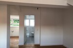 Top 3-Zimmer-DG-Wohnung mit Loggia und KFZ-Stellplatz Nbg-Schweinau