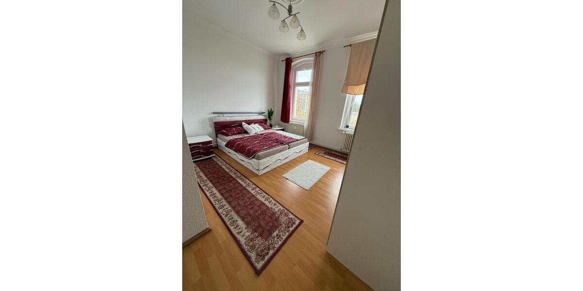 Wohnen auf Zeit Plauen Bahnhofsvorstadt - 1 Zimmer, 18 m&sup2;, 250&euro; | Angebot:25851426