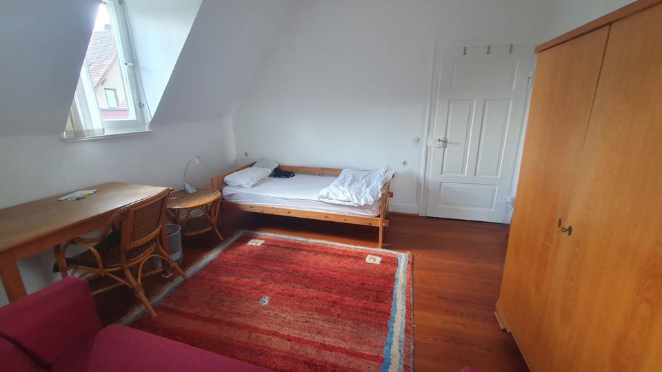 Wohnen auf Zeit Tübingen Derendingen - 1 Zimmer, 15 m&sup2;, 400&euro; | Angebot:26649530