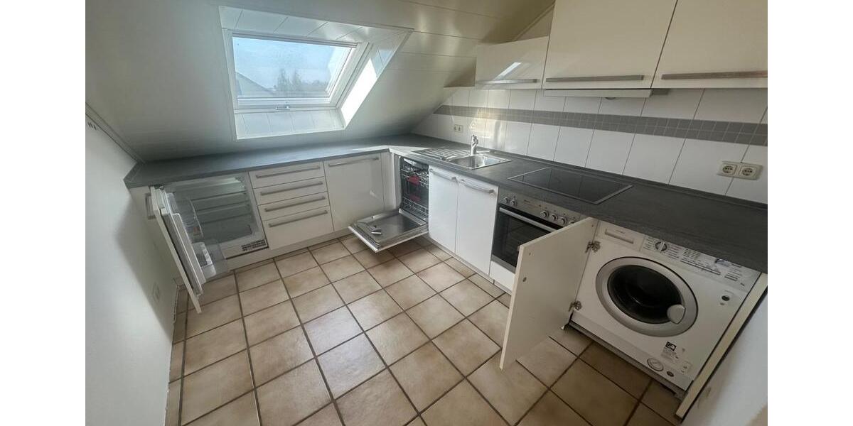 Dachgeschoßwohnung Alsbach-Hähnlein Hähnlein - 2.5 Zimmer, 75 m&sup2;, 1.100&euro; | Angebot:25282092