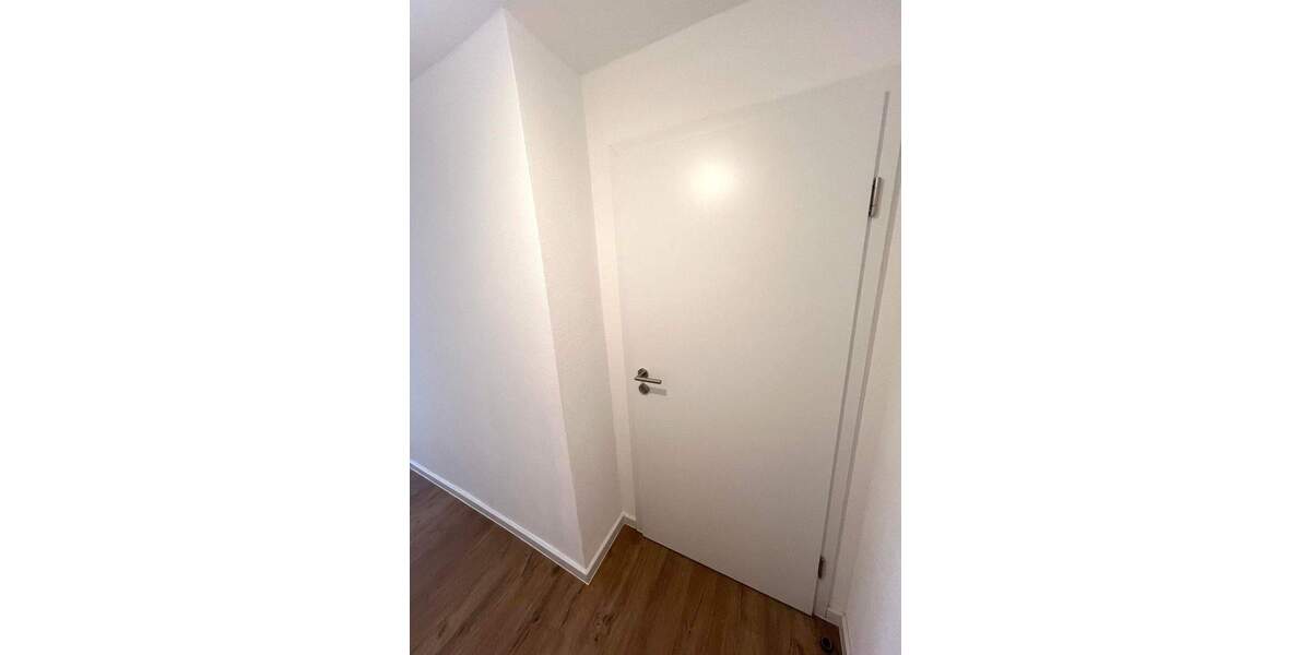 Zimmer Nußbaum - 2 Zimmer, 61 m&sup2;, 750&euro; | Angebot:25683765