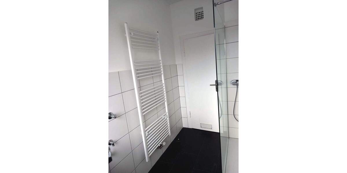 Etagenwohnung Oberhausen Osterfeld-West - 2 Zimmer, 70 m&sup2;, 598&euro; | Angebot:26346440
