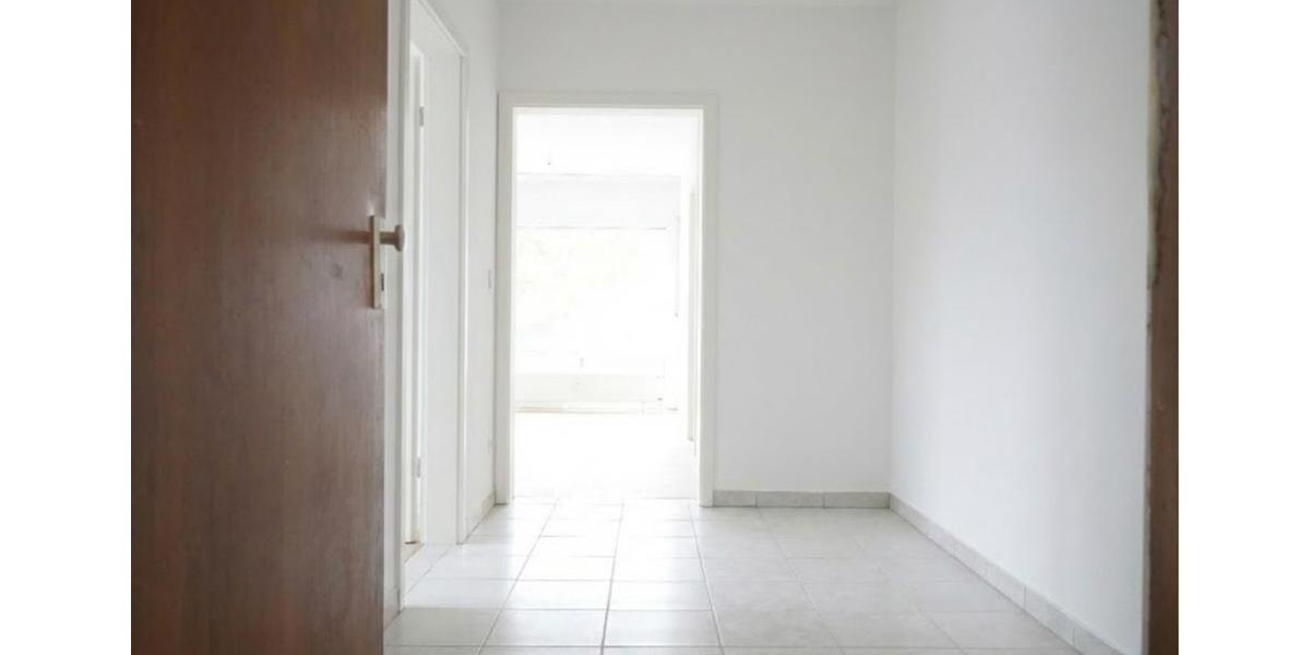 Etagenwohnung Roth - 3 Zimmer, 82 m&sup2;, 935&euro; | Angebot:24802586