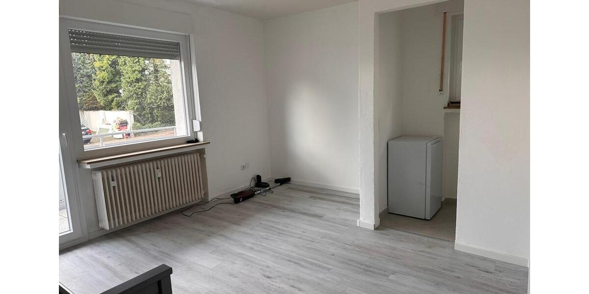 NEU renovierte 1 Zimmer Wohnung mit Balkon in BI Brackwede 1 zimmer