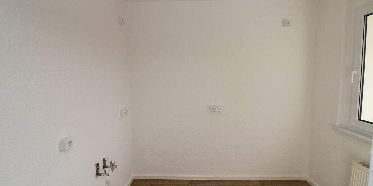 Etagenwohnung Freiberg - 3 Zimmer, 66 m&sup2;, 469&euro; | Angebot:25899902