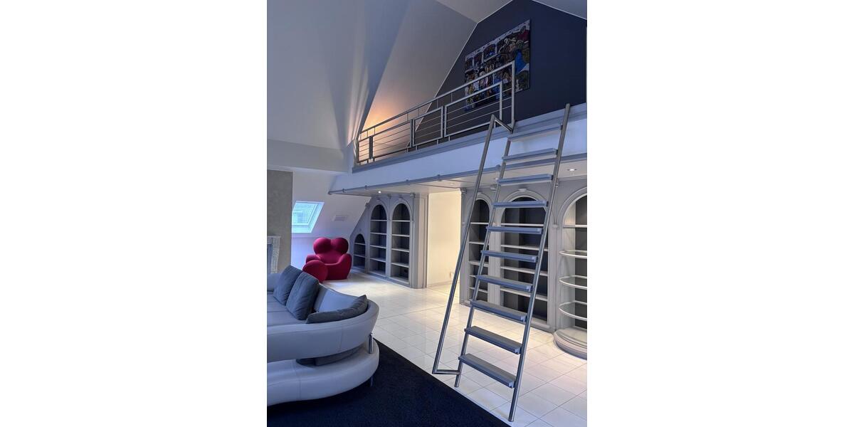 Einfamilienhaus Dortmund Hombruch - 2 Zimmer, 150 m&sup2;, 1.200&euro; | Angebot:25097977