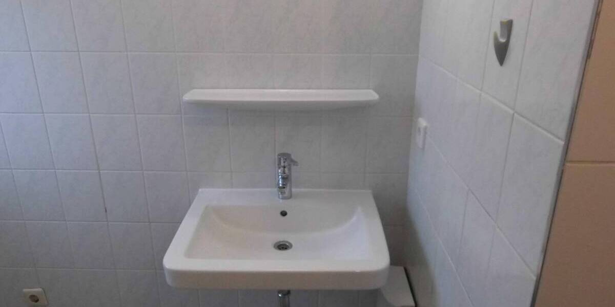 Etagenwohnung Stuttgart Bad Cannstatt - 2 Zimmer, 45 m&sup2;, 690&euro; | Angebot:26777510
