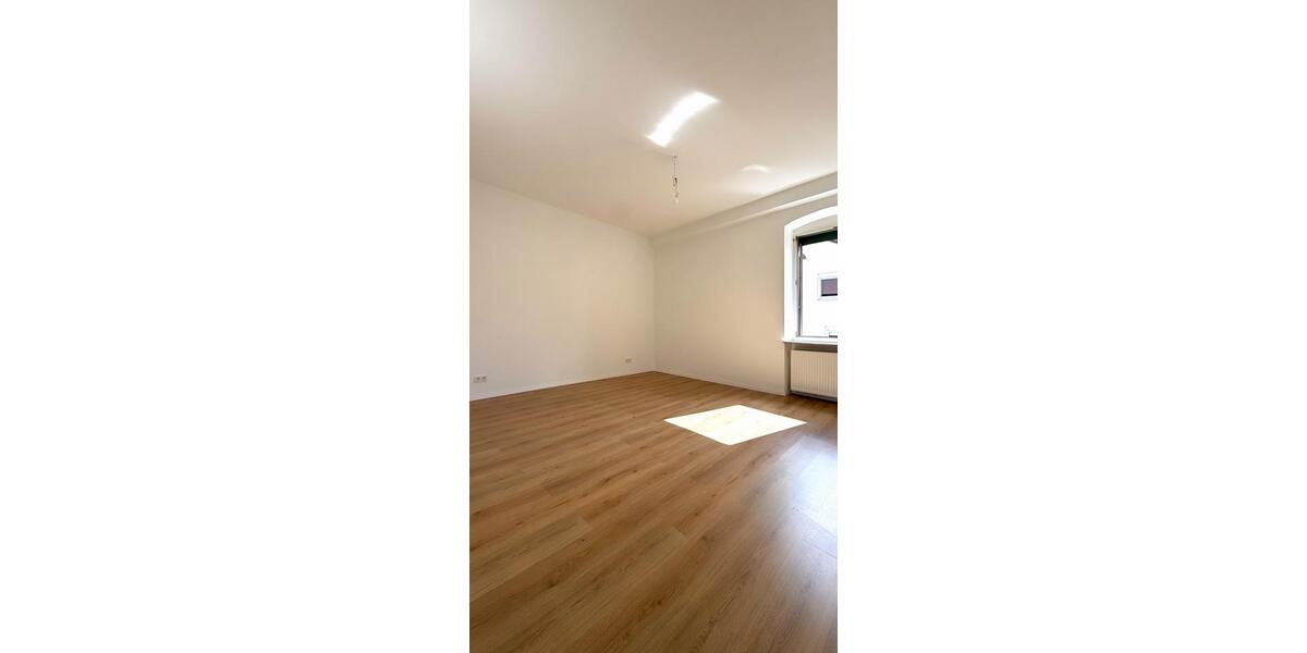Etagenwohnung Sankt Wendel - 3 Zimmer, 101 m&sup2;, 800&euro; | Angebot:25923723