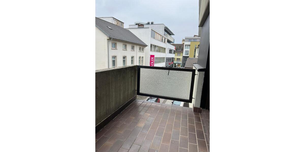 Etagenwohnung Bad Kreuznach Bad Münster am Stein-Ebernburg - 4 Zimmer, 111 m&sup2;, 785&euro; | Angebot:26285923