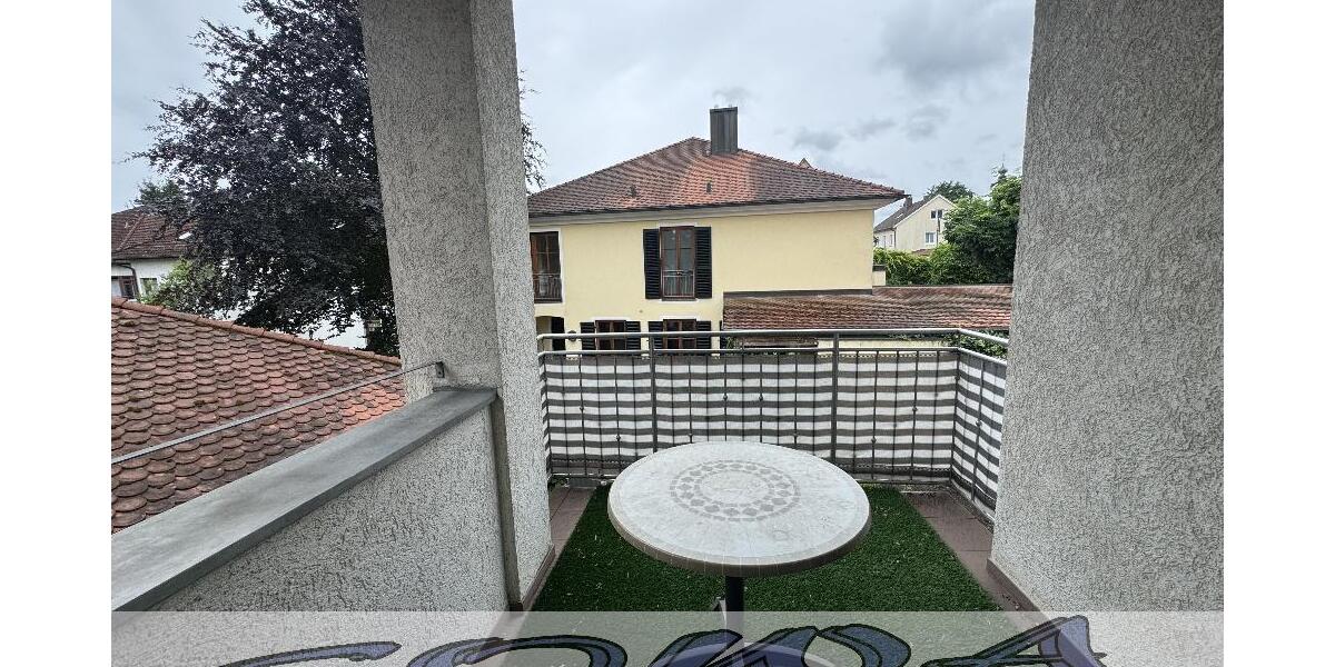 Stadtzentrum - Doppelhaushälfte mit 5,5 Zimmern und Garten in Neuburg zu vermieten - Ein Objekt von Ihrem Immobilienpartner SOWA Immobilien und Finanzen - Reihenhaus Neuburg | Angebot:26857949