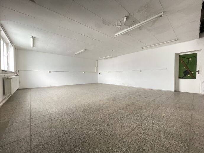 Gewerbeobjekt Niederwiesa - 328&euro; | Angebot:25728456