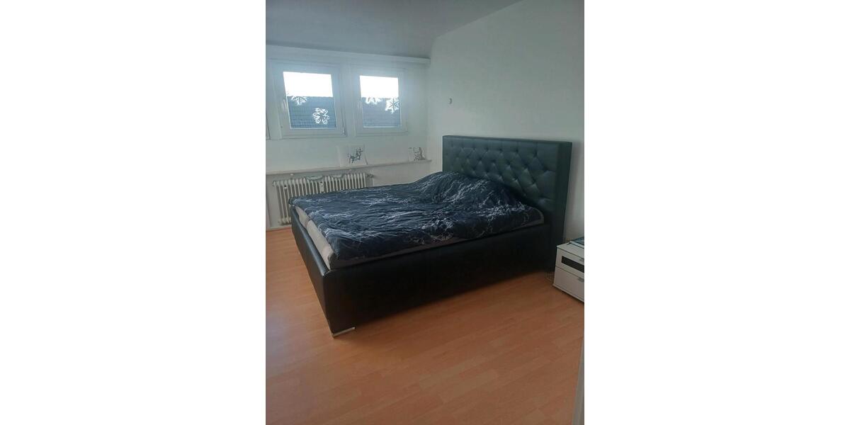 Dachgeschoßwohnung Waldbröl - 3 Zimmer, 72 m&sup2;, 680&euro; | Angebot:24710929