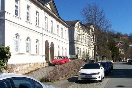 biete schöne Wohnung in Rudolstadt gegen private Pflegeleistung
