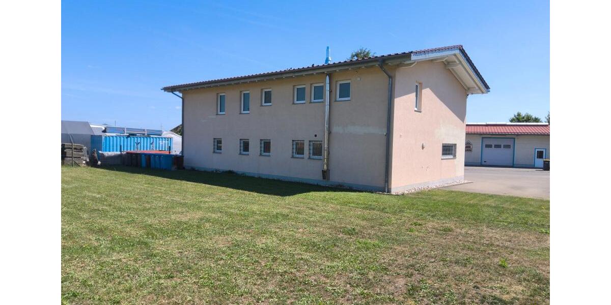 Gewerbeobjekt Tengen - 1.850&euro; | Angebot:23534110