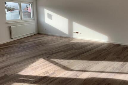 Wohnung Sankt Ingbert - 3.5 Zimmer, 103 m&sup2;, 900&euro; | Angebot:25096396