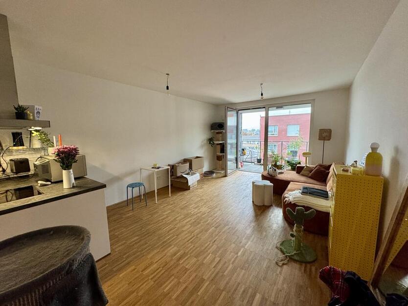 Moderne 3-Zimmer Wohnung mit Balkon und Loggia sowie TG-Stellplatz im Dichterviertel zu vermieten! zimmer