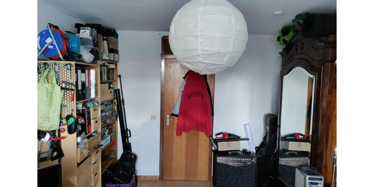 Wohnen auf Zeit Aachen Aachen-Mitte - 8 Zimmer, 180 m&sup2;, 380&euro; | Angebot:25883667