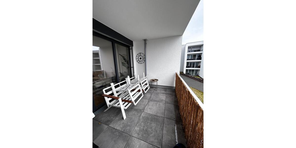 Etagenwohnung Bergisch Gladbach Gronau - 3 Zimmer, 90 m&sup2;, 1.645&euro; | Angebot:25217882