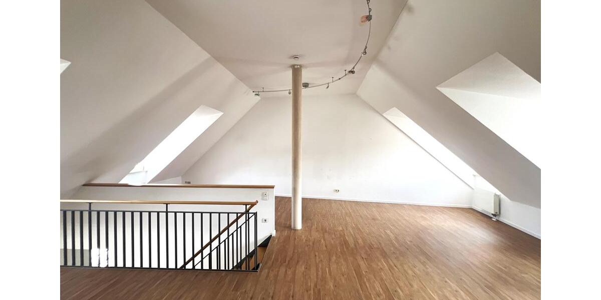 Maisonettenwohnung Gerlingen - 3 Zimmer, 113 m&sup2;, 1.300&euro; | Angebot:22091067