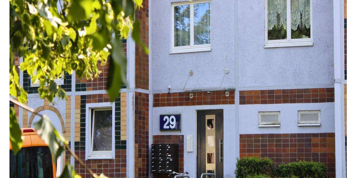 Etagenwohnung Rostock Evershagen - 3 Zimmer, 57 m&sup2;, 481&euro; | Angebot:26977774