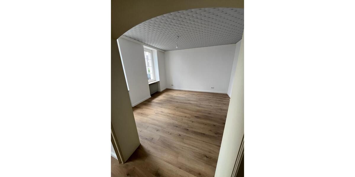 Etagenwohnung Seeheim-Jugenheim Jugenheim - 6 Zimmer, 150 m&sup2;, 1.630&euro; | Angebot:25144571