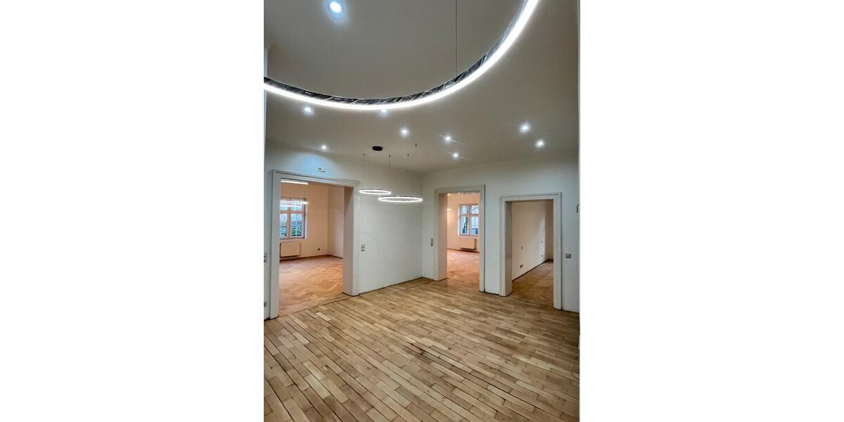 Erdgeschoßwohnung Neunkirchen - 5 Zimmer, 245 m&sup2;, 1.800&euro; | Angebot:24737206