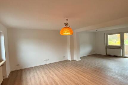 Wohnung Weilmünster - 3 Zimmer, 75 m&sup2;, 995&euro; | Angebot:25988212