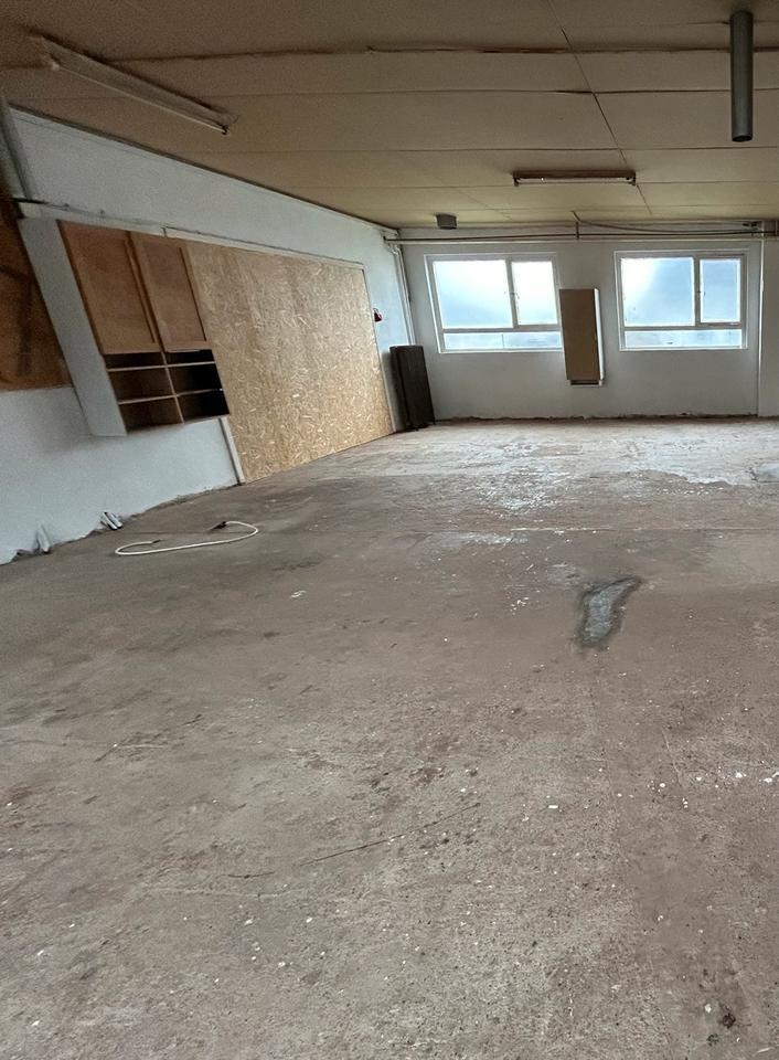 Lagerhalle zu vermieten - 65 m2