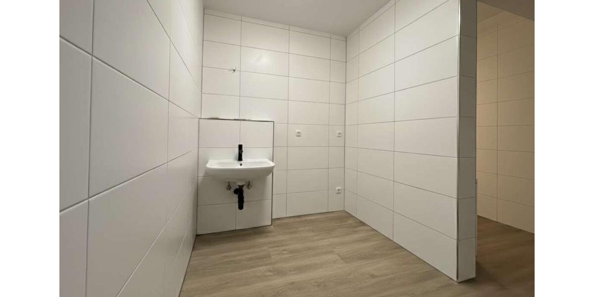Etagenwohnung Sellin - 4 Zimmer, 113 m&sup2;, 1.350&euro; | Angebot:24751591