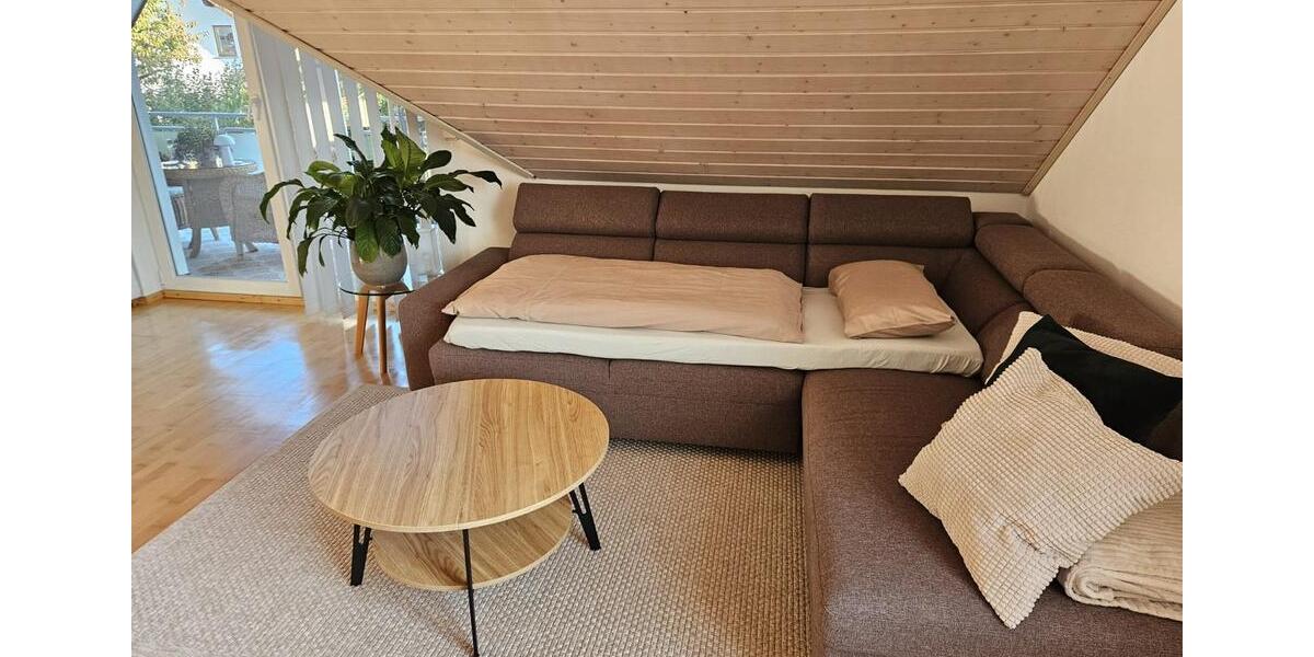 Wohnen auf Zeit Singen (Hohentwiel) - 2 Zimmer, 78 m&sup2;, 1.590&euro; | Angebot:26660378