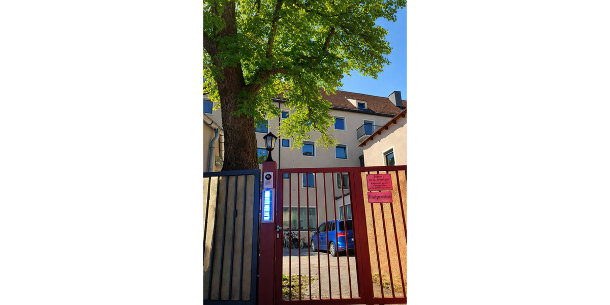 Etagenwohnung Augsburg Innenstadt - 3 Zimmer, 14 m&sup2;, 495&euro; | Angebot:24997175