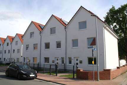 Haus Uetze-Dollbergen Dollbergen - 6 Zimmer, 154 m&sup2;, 1.240&euro; | Angebot:25148439