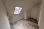 Dachgeschoßwohnung Buxtehude - 2.5 Zimmer, 76 m&sup2;, 950&euro; | Angebot:26446962