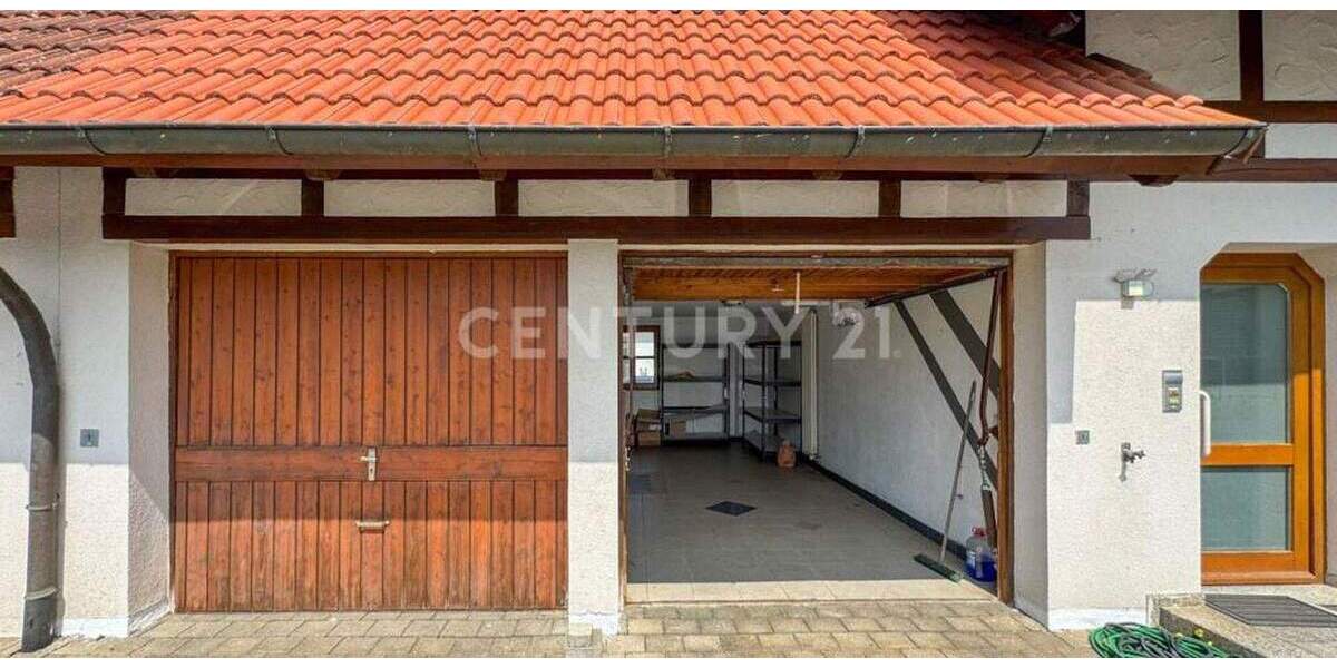 Etagenwohnung Itzgrund (Kaltenbrunn) Kaltenbrunn - 6 Zimmer, 148 m&sup2;, 1.200&euro; | Angebot:25103031