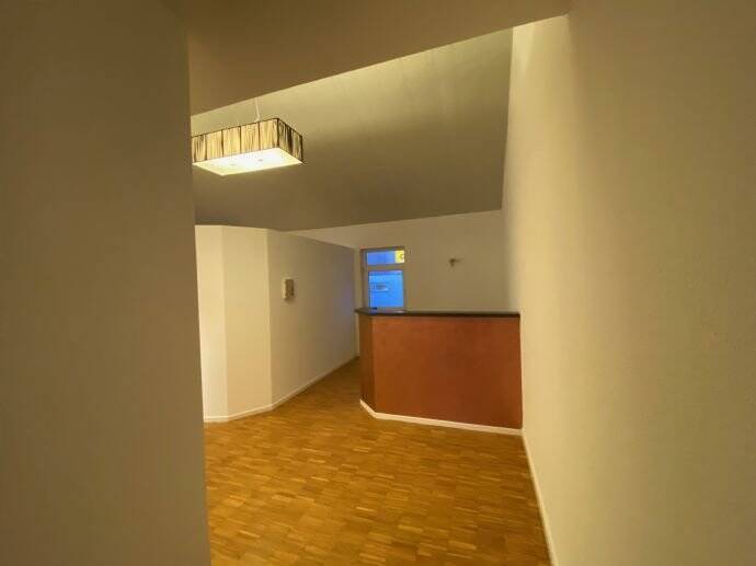 Gewerbeobjekt Nierstein - 2 Zimmer, 106 m&sup2;, 1.650&euro; | Angebot:25727295
