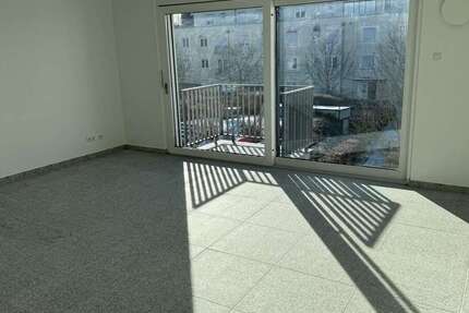 Wohnung Puchheim Puchheim-Bahnhof - 4 Zimmer, 115 m&sup2;, 2.100&euro; | Angebot:24317023