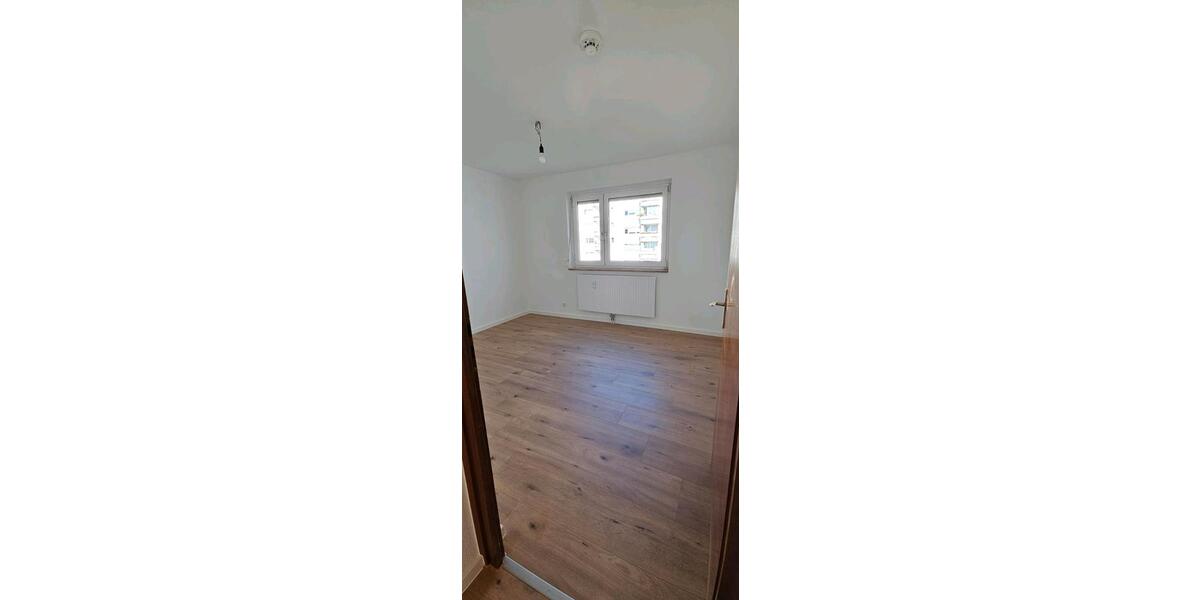 Etagenwohnung Kempten (Allgäu) Auf der Halde - 3 Zimmer, 78 m&sup2;, 1.400&euro; | Angebot:26475306