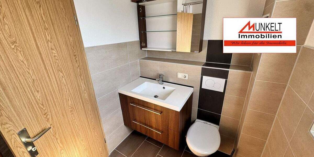 Etagenwohnung Riethnordhausen b Sangerhausen Riethnordhausen - 3 Zimmer, 88 m&sup2;, 530&euro; | Angebot:24043329