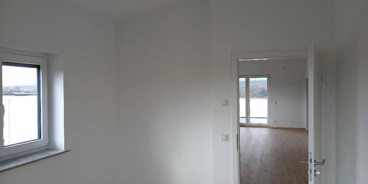 Etagenwohnung Hadamar - 3 Zimmer, 126 m&sup2;, 1.400&euro; | Angebot:26268985