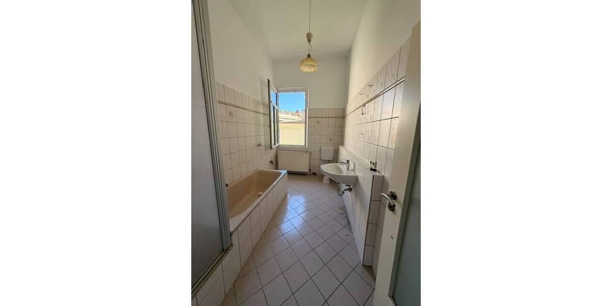 Etagenwohnung Fürth Innenstadt - 4 Zimmer, 90 m&sup2;, 980&euro; | Angebot:26751025