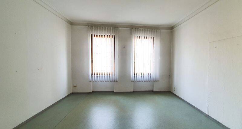 Gewerbeobjekt Bad Mergentheim - 6 Zimmer, 141 m&sup2;, 900&euro; | Angebot:26512838